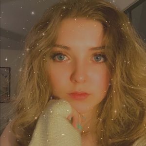 Meet your Posher, Gabriella